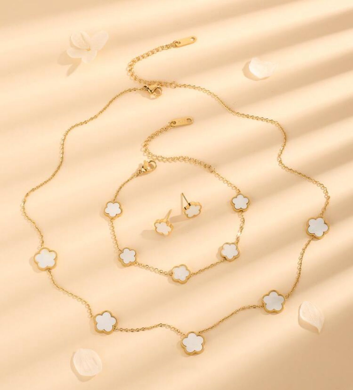 Black Clover Leaf 3 Piece Set Necklace, Bracelet & Earrings